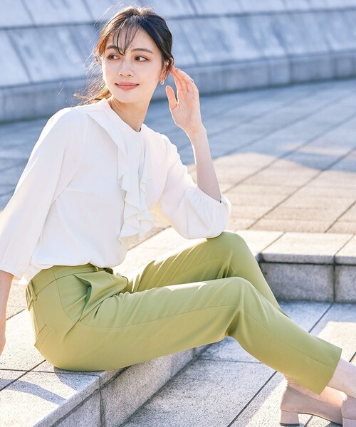 Tiaclasse(ティアクラッセ)の「【ダブルストレッチ・洗える】テーパードパンツ(スラックス・レディース・ブラック/ネイビー/ライム/グレイッシュベージュ/グレー・XXL/XL)」の14枚目の写真
