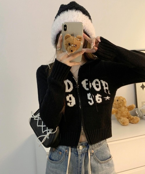 MAISON DE THERESE（メゾン ド テレーズ）の「フード付きニットカーディガン ジップアップ セーター（カーディガン/ボレロ・レディース・ブラウン/ブラック/ホワイト/ベージュ・FREE）」の9枚目の写真