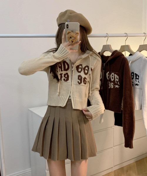 MAISON DE THERESE（メゾン ド テレーズ）の「フード付きニットカーディガン ジップアップ セーター（カーディガン/ボレロ・レディース・ブラウン/ブラック/ホワイト/ベージュ・FREE）」の7枚目の写真