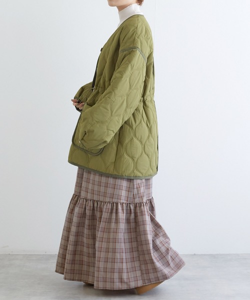 w closet（ダブルクローゼット）の「ひょうたんキルティングジャケット（テーラードジャケット・レディース・キナリ/カーキ/ブラック・FREE）」の18枚目の写真