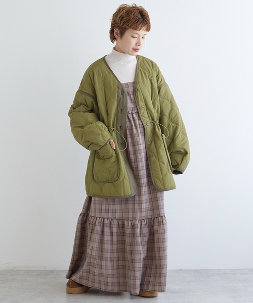 w closet（ダブルクローゼット）の「ひょうたんキルティングジャケット（テーラードジャケット・レディース・キナリ/カーキ/ブラック・FREE）」の22枚目の写真