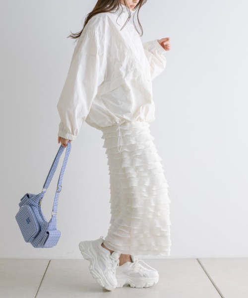 OLIVE des OLIVE(オリーブデオリーブ)の「配色トラックジャケット 1041070040(マウンテンパーカー・レディース・ベージュ/サックスブルー/ブラック/オフホワイト・FREE)」の9枚目の写真