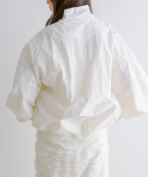 OLIVE des OLIVE(オリーブデオリーブ)の「配色トラックジャケット 1041070040(マウンテンパーカー・レディース・ベージュ/サックスブルー/ブラック/オフホワイト・FREE)」の13枚目の写真