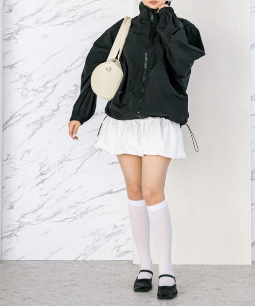 OLIVE des OLIVE(オリーブデオリーブ)の「配色トラックジャケット 1041070040(マウンテンパーカー・レディース・ベージュ/サックスブルー/ブラック/オフホワイト・FREE)」の18枚目の写真