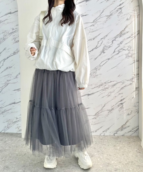 OLIVE des OLIVE(オリーブデオリーブ)の「配色トラックジャケット 1041070040(マウンテンパーカー・レディース・ベージュ/サックスブルー/ブラック/オフホワイト・FREE)」の16枚目の写真