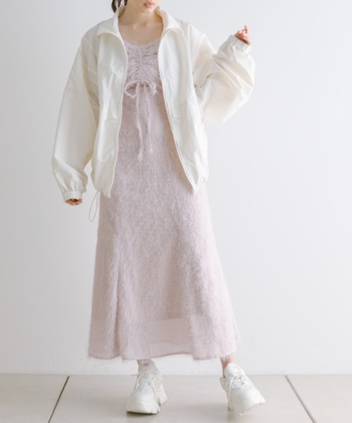 OLIVE des OLIVE(オリーブデオリーブ)の「配色トラックジャケット 1041070040(マウンテンパーカー・レディース・ベージュ/サックスブルー/ブラック/オフホワイト・FREE)」の14枚目の写真