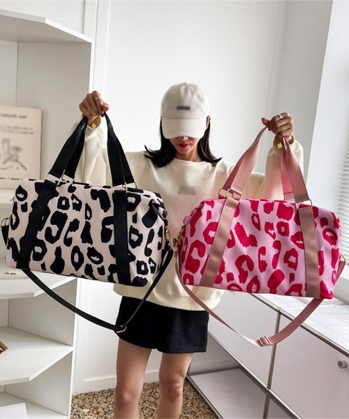 Miniministore(ミニミニストア)の「ボストンバッグ大容量キャリーオンバッグ(ボストンバッグ・レディース・ブラック/フューシャピンク・FREE)」の3枚目の写真