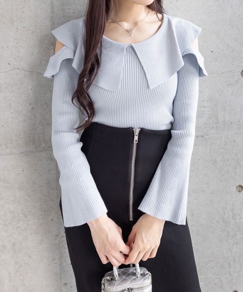 clear（クリア）の「肩開きビッグカラー長袖ニットトップス［ヘルシー 大人 フェミニン］≪再入荷≫（ニット/セーター・レディース・ミント/オフホワイト/ブラック/サックスブルー・F）」の4枚目の写真