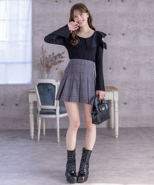 clear（クリア）の「肩開きビッグカラー長袖ニットトップス［ヘルシー 大人 フェミニン］≪再入荷≫（ニット/セーター・レディース・ミント/オフホワイト/ブラック/サックスブルー・F）」の20枚目の写真