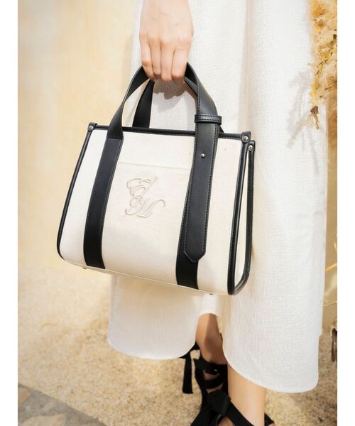 EATME(イートミー)の「ベルトミニショルダーバッグ(ショルダーバッグ・レディース・ブラック/アイボリー・FREE)」の10枚目の写真