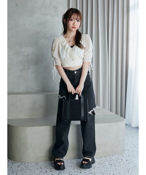 EATME(イートミー)の「ベルトミニショルダーバッグ(ショルダーバッグ・レディース・ブラック/アイボリー・FREE)」の19枚目の写真