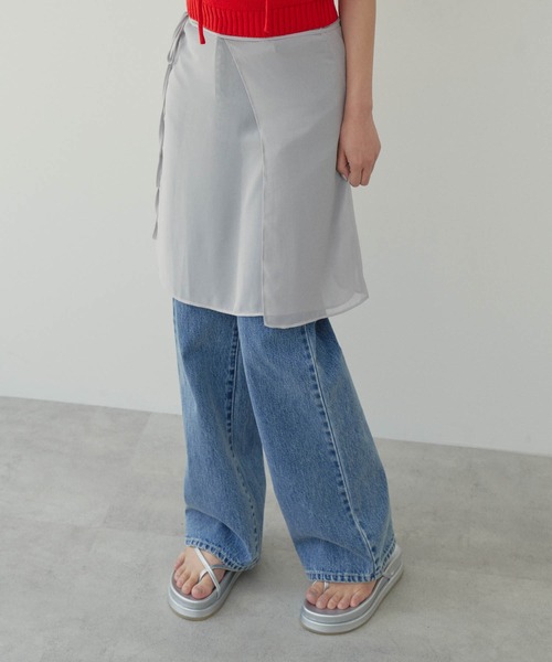 GIUNON（ジウノン）の「flatform flip flops / フラットフォームビーチサンダル（サンダル・レディース・ブラック/シルバー・S/M/L）」の3枚目の写真