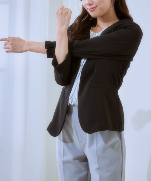 7days Life Styling（セブンデイズライフスタイリング）の「洗えるストレッチダブルクロス7分袖ノーカラージャケット（ノーカラージャケット・レディース・ネイビー/ライトグレー/ライトベージュ/ブラック・S/M/L/LL）」の18枚目の写真