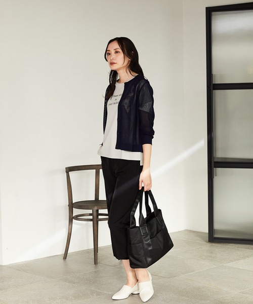 A/C DESIGN BY ALPHA CUBIC（エーシーデザインバイアルファキュービック）の「【EC別注】軽量A4トートバッグ 【A4・ノートパソコン・タブレット収納可能】【追加2】（トートバッグ・レディース・モカ/ブラック/チャコールグレー・フリー）」の7枚目の写真