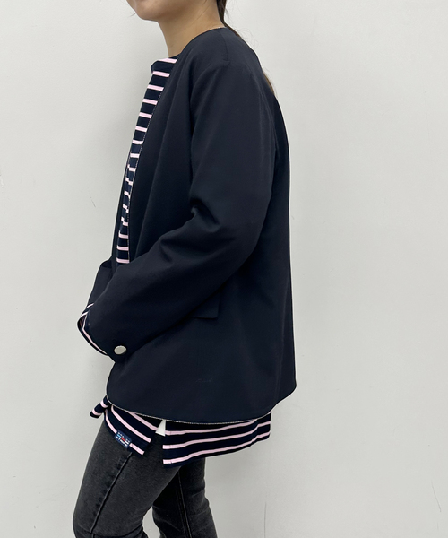 U by SPICK&SPAN（ユーバイスピックアンドスパン）の「ボールチェーンジャケット（ノーカラージャケット・レディース・ネイビー/チャコールグレー・FREE）」の3枚目の写真