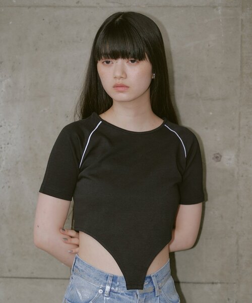 RAY CASSIN（レイカズン）の「ボディースーツT（Tシャツ/カットソー・レディース・ベージュ/ブラック/ホワイト/ブルー・FREE）」の10枚目の写真