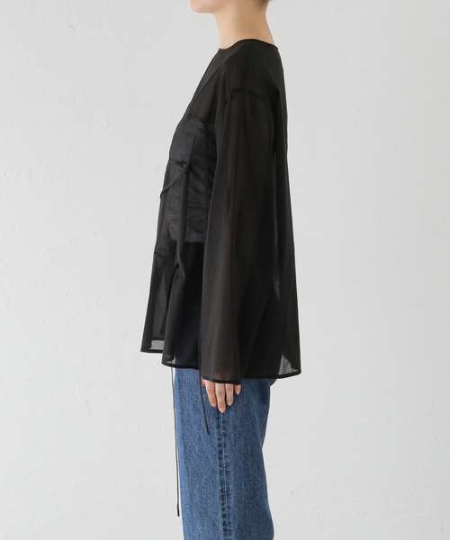 AMOMENTO（アモーメント）の「【AMOMENTO / アモーメント】SHEERCOTTON DRAWASTRING TOP AM24SSW07T0（シャツ/ブラウス・レディース・ブラック・SMALL）」の4枚目の写真