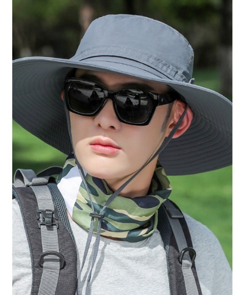 STYLEBLOCK(スタイルブロック)の「顎ひも付きツバ広サファリハット(ハット・メンズ・ブラック/カーキ/グリーン/ダークグレー・FREE)」の2枚目の写真