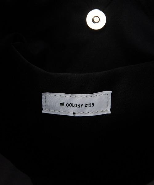 COLONY 2139（コロニートゥーワンスリーナイン）の「シュリンクホーボーバッグ（トートバッグ・メンズ・ブラック/グレー・FREE）」の4枚目の写真