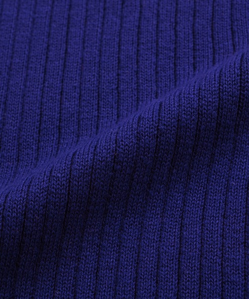 COHINA(コヒナ)の「パーソナルカラーボタンデザインリブニット【低身長・小柄女性】(ニット/セーター・レディース・グリーン/ブルー/オレンジ・ONE SIZE)」の5枚目の写真