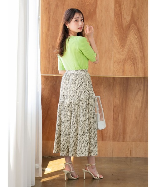 COHINA(コヒナ)の「パーソナルカラーボタンデザインリブニット【低身長・小柄女性】(ニット/セーター・レディース・グリーン/ブルー/オレンジ・ONE SIZE)」の21枚目の写真