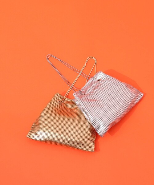 NOLLEY’S（ノーリーズ）の「メタリックアレンジショルダーバッグ（ショルダーバッグ・レディース・ゴールド/シルバー・FREE）」の5枚目の写真