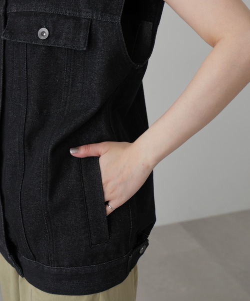 FREE'S MART（フリーズマート）の「ミドル丈デニムベスト（デニムジャケット・レディース・グレー/ブラック/ライトインディゴブルー・FREE）」の14枚目の写真