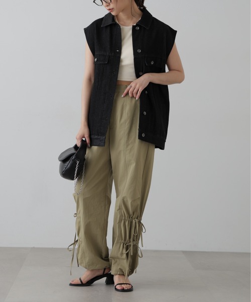 FREE'S MART（フリーズマート）の「ミドル丈デニムベスト（デニムジャケット・レディース・グレー/ブラック/ライトインディゴブルー・FREE）」の8枚目の写真