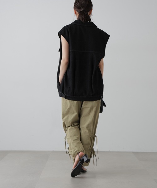 FREE'S MART（フリーズマート）の「ミドル丈デニムベスト（デニムジャケット・レディース・グレー/ブラック/ライトインディゴブルー・FREE）」の10枚目の写真