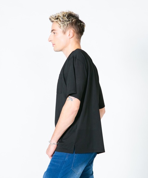 Blue Standard (ブルースタンダード)の「【BLUE STANDARD/ブルースタンダード】エアースルーテック ポケット付Tシャツ 全方向ストレッチ 軽量 速乾(Tシャツ/カットソー・メンズ・ブラック/ネイビー・MEDIUM/LARGE/X-LARGE)」の14枚目の写真