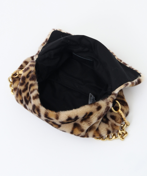 Tiara(ティアラ)の「【a point etc(アポワンエトセトラ)】ファーバッグ/SAC_EMY(ショルダーバッグ・レディース・レオパード/キャメル・FREE)」の3枚目の写真