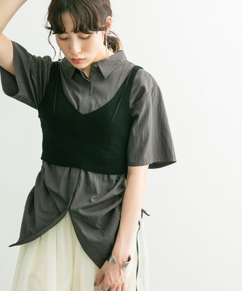 KBF（ケイビーエフ）の「レイヤードライクニットビスチェ（ニット/セーター・レディース・ブラック/ボルドー・ONE）」の2枚目の写真