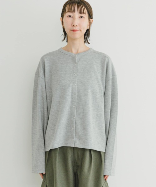 ITEMS URBANRESEARCH（アイテムズ アーバンリサーチ）の「コンパクトカーディガン（カーディガン/ボレロ・レディース・ブラック/グレー系その他/レッド・FREE）」の16枚目の写真