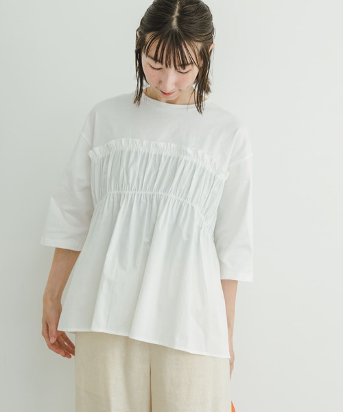 ITEMS URBANRESEARCH（アイテムズ アーバンリサーチ）の「ギャザードッキングハンソデTシャツ（Tシャツ/カットソー・レディース・チャコールグレー/オフホワイト・FREE）」の4枚目の写真