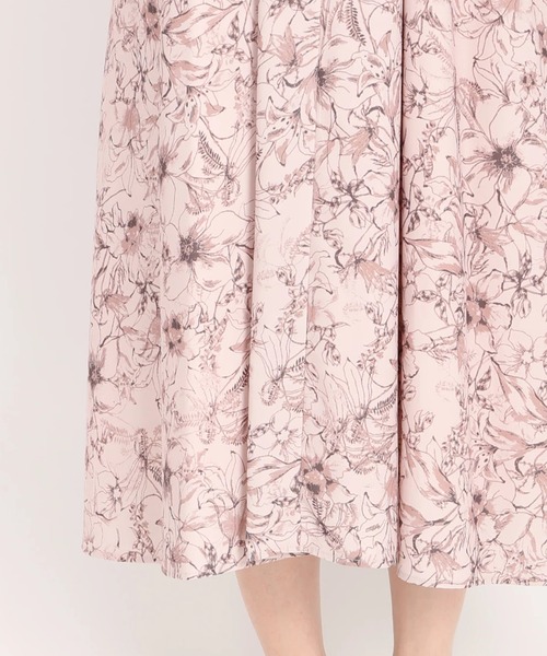 りり様 ストロベリーフィールズ 刺繍 ワンピース 