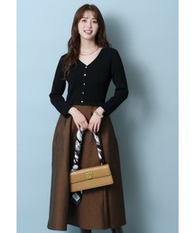 JUSGLITTY（ジャスグリッティー）の「ジャガードフォルム