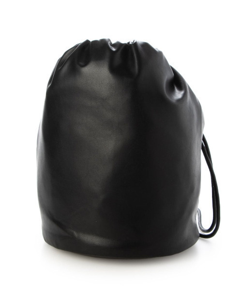 cache cache（カシュ カシュ）の「カシュカシュ cachecache / ガーメント合皮ボンサック（バックパック/リュック・レディース・アイボリー/ブラック・FREE）」の9枚目の写真