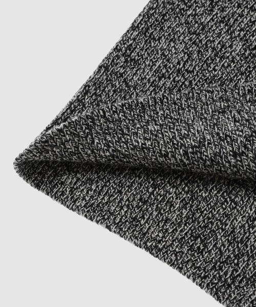 TAN（タン）の「BELTED V/LINE KNITTED SKIRT（スカート・レディース・ブラックミックス/ネイビー・FREE）」の7枚目の写真