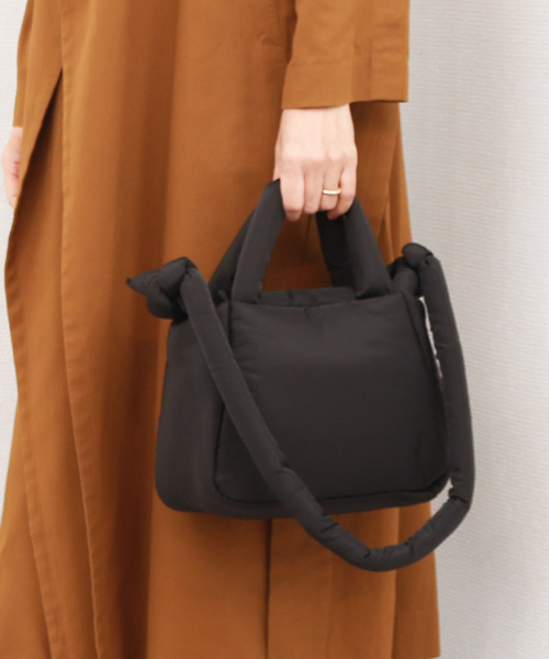 cache cache(カシュ カシュ)の「カシュカシュ cachecache / 2wayパフィーミニトートバッグ(トートバッグ・レディース・ブラック/シルバー/パープル・FREE)」の3枚目の写真