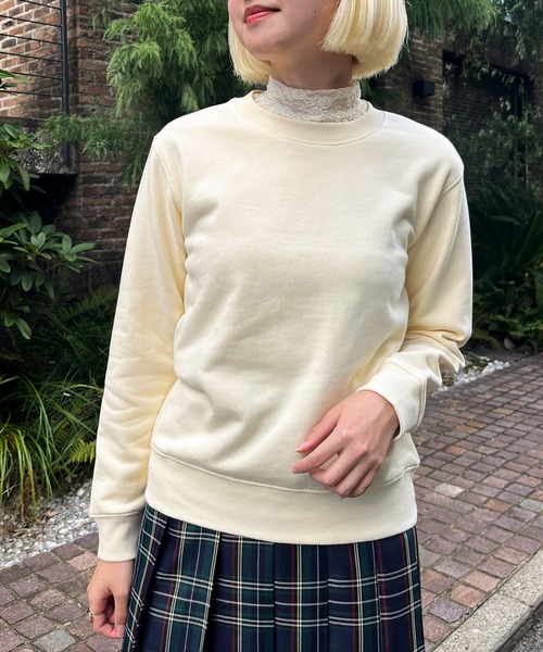 United Athle(ユナイテッドアスレ)の「【United Athle】crew neck compact sweat / クルーネック コンパクトスウェット KIDSサイズ 5044(スウェット・レディース・ブラック/グレー/ナチュラル/ホワイト/レッド/ネイビー・XS)」の4枚目の写真