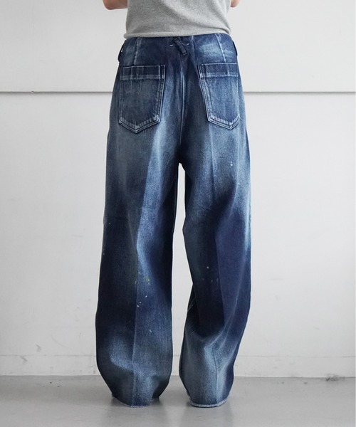 saby(サバイ)の「saby TUCK BAGGY TYPE02 - 11oz Bingo Denim - Sun Fade & Paint -(デニムパンツ・メンズ・インディゴブルー/ブラック・2/1)」の8枚目の写真