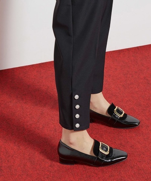 an another angelus（アンアナザーアンジェラス）の「【2サイズ展開】パール釦使いシガレットパンツ/ananotherangelus（その他パンツ・レディース・ブラウン系その他/ブラック・1/2）」の22枚目の写真