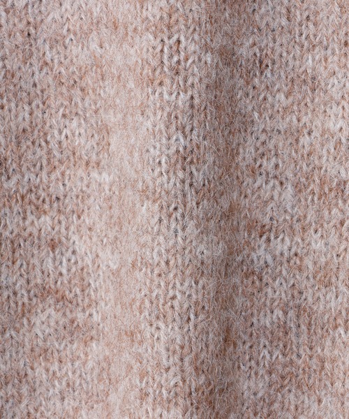 Ada.（エイダ）の「ふんわりタッチ メランジが可愛い  Vネック ゆるフワニット（ニット/セーター・レディース・ホワイト/ライトブルー/ベージュ/レッド/ピンク/ブラウン/グレー/ライトベージュ/グリーン/イエロー/ネイビー/キャメル・M/S/L）」の22枚目の写真