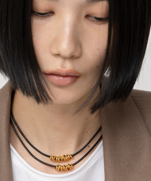 LAPUIS（ラピュイ）の「LAPUIS(ラピュイ)Coil leather choker（チョーカー・レディース・シルバー/ゴールド/マルチ・FREE）」の19枚目の写真
