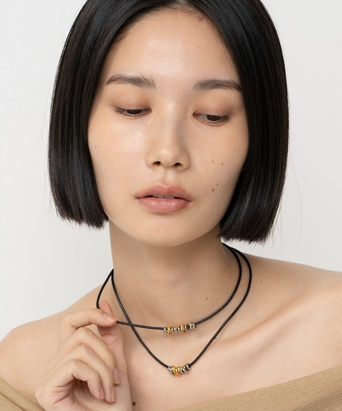 LAPUIS（ラピュイ）の「LAPUIS(ラピュイ)Coil leather choker（チョーカー・レディース・シルバー/ゴールド/マルチ・FREE）」の22枚目の写真