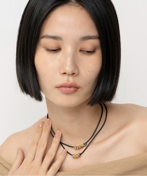 LAPUIS（ラピュイ）の「LAPUIS(ラピュイ)Coil leather choker（チョーカー・レディース・シルバー/ゴールド/マルチ・FREE）」の21枚目の写真