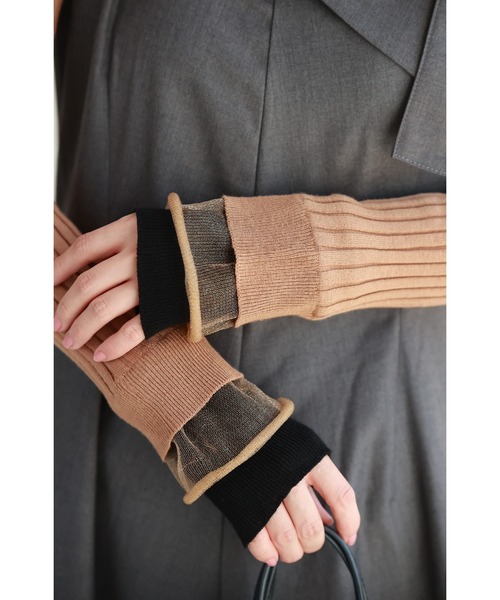 cawaii(カワイイ)の「着ぶくれ知らず 重ね着風ニット(ニット/セーター・レディース・ブラウン/ブラック・FREE)」の9枚目の写真