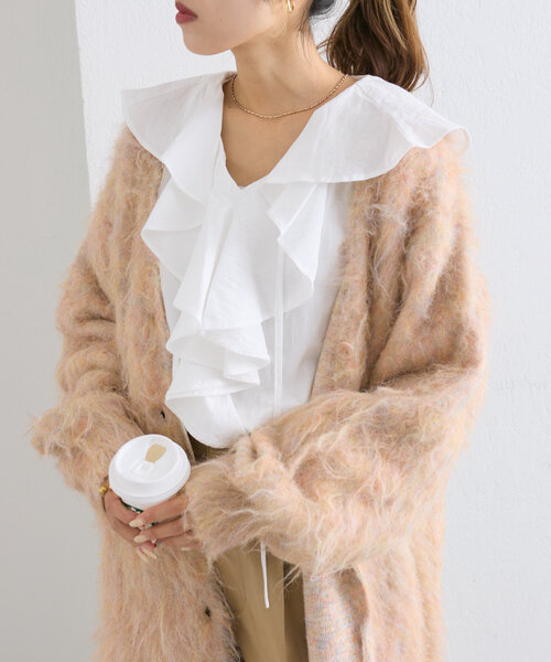w closet(ダブルクローゼット)の「ラッフルフリルブラウス(シャツ/ブラウス・レディース・チャコールグレー/オフホワイト/グリーン・FREE)」の14枚目の写真