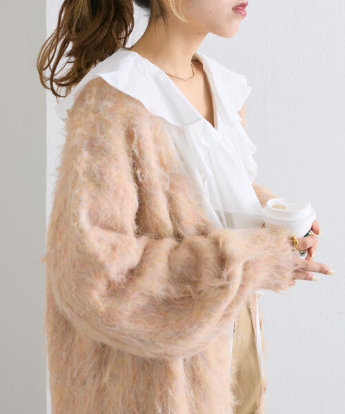 w closet(ダブルクローゼット)の「ラッフルフリルブラウス(シャツ/ブラウス・レディース・チャコールグレー/オフホワイト/グリーン・FREE)」の16枚目の写真