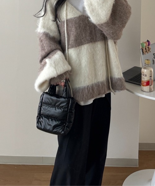 nemne store(ネンネストア)の「《Delfy》2wayパフィーミニバッグ(ショルダーバッグ・レディース・オフホワイト/グレー/ブラック/ブラウン・フリー)」の10枚目の写真